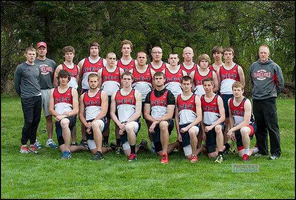 g-e-t_boys_track_team_9185_web