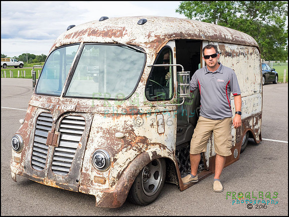 froglegs09_web